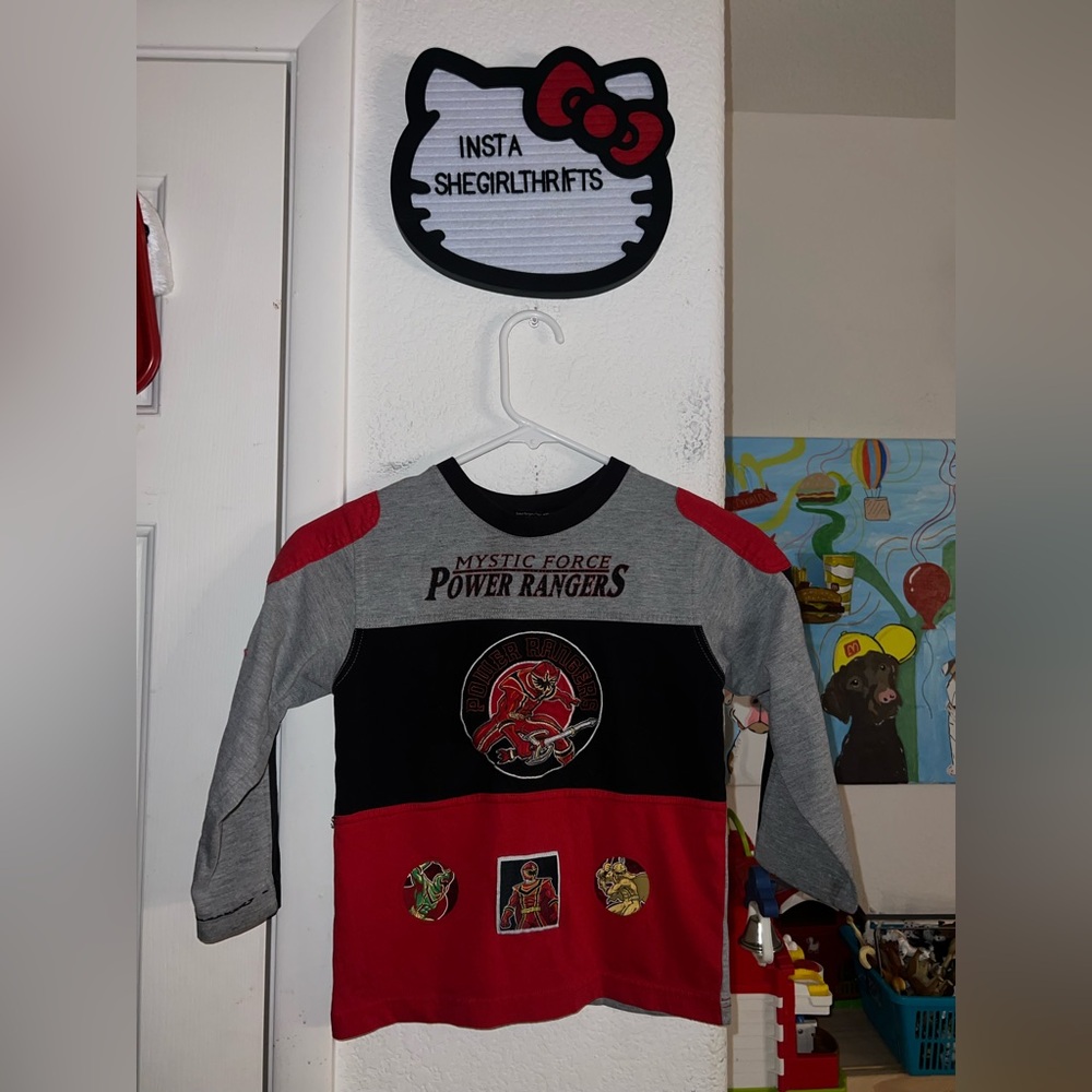 5/$25 💖vintage power rangers top